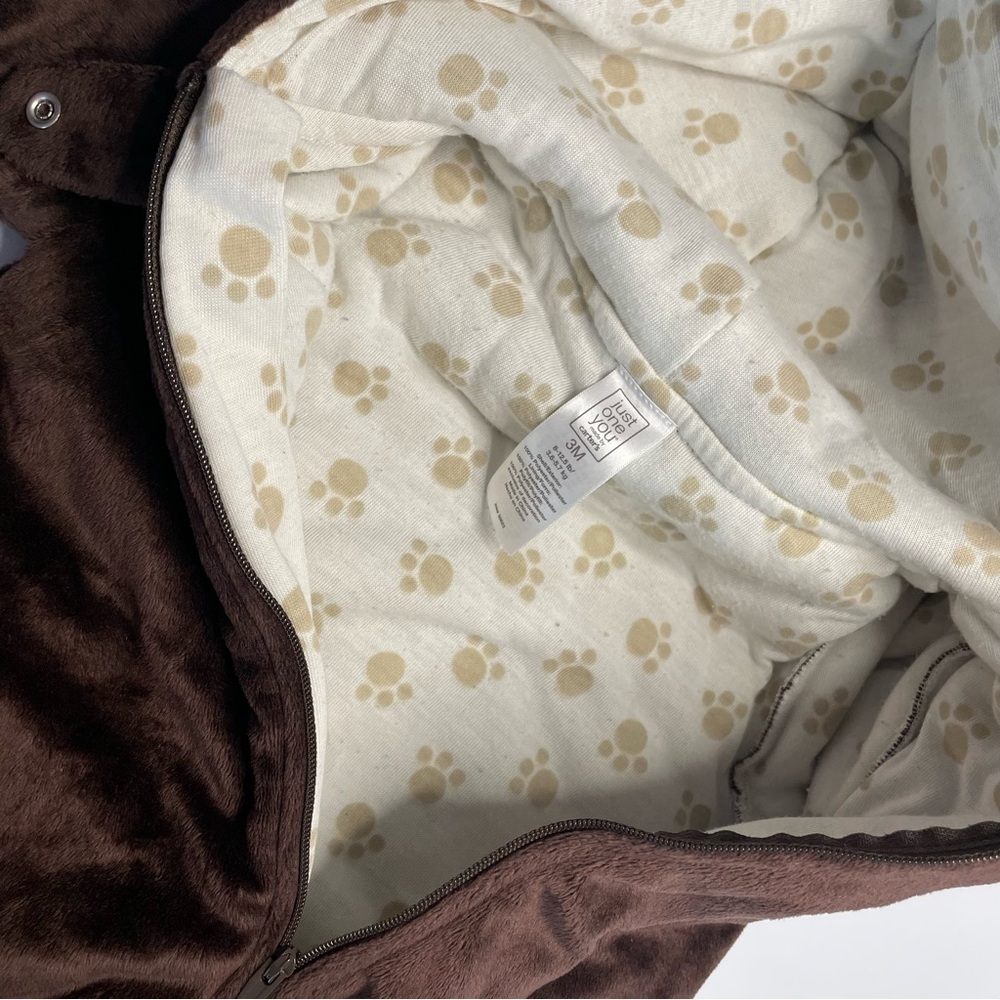 Carter’s 3 Month Winter Mittens Zipper and Hooded Bear Suit PRELOVED - Picture 12 of 15